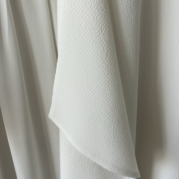 Statement Topper! - Picture 2 of 7